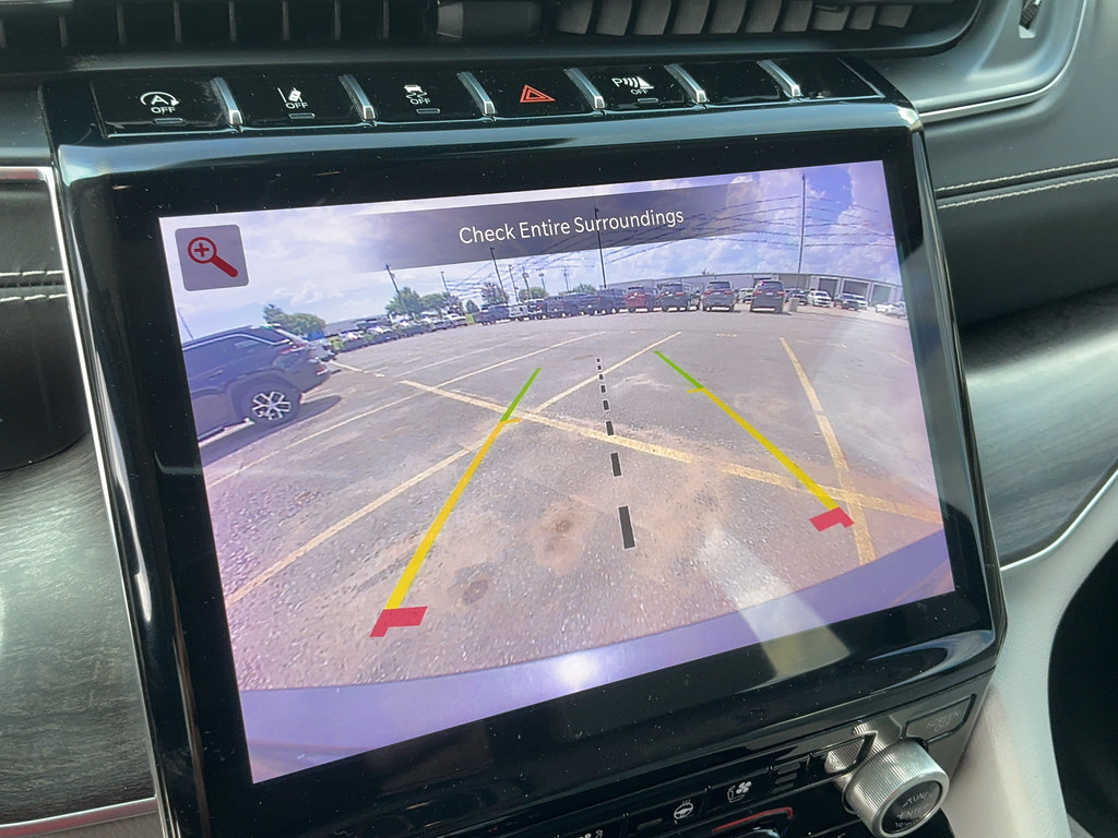 Certified 2021 Jeep Grand Cherokee L Overland w/ Luxury Tech Group IV AWD/4WD image 29
