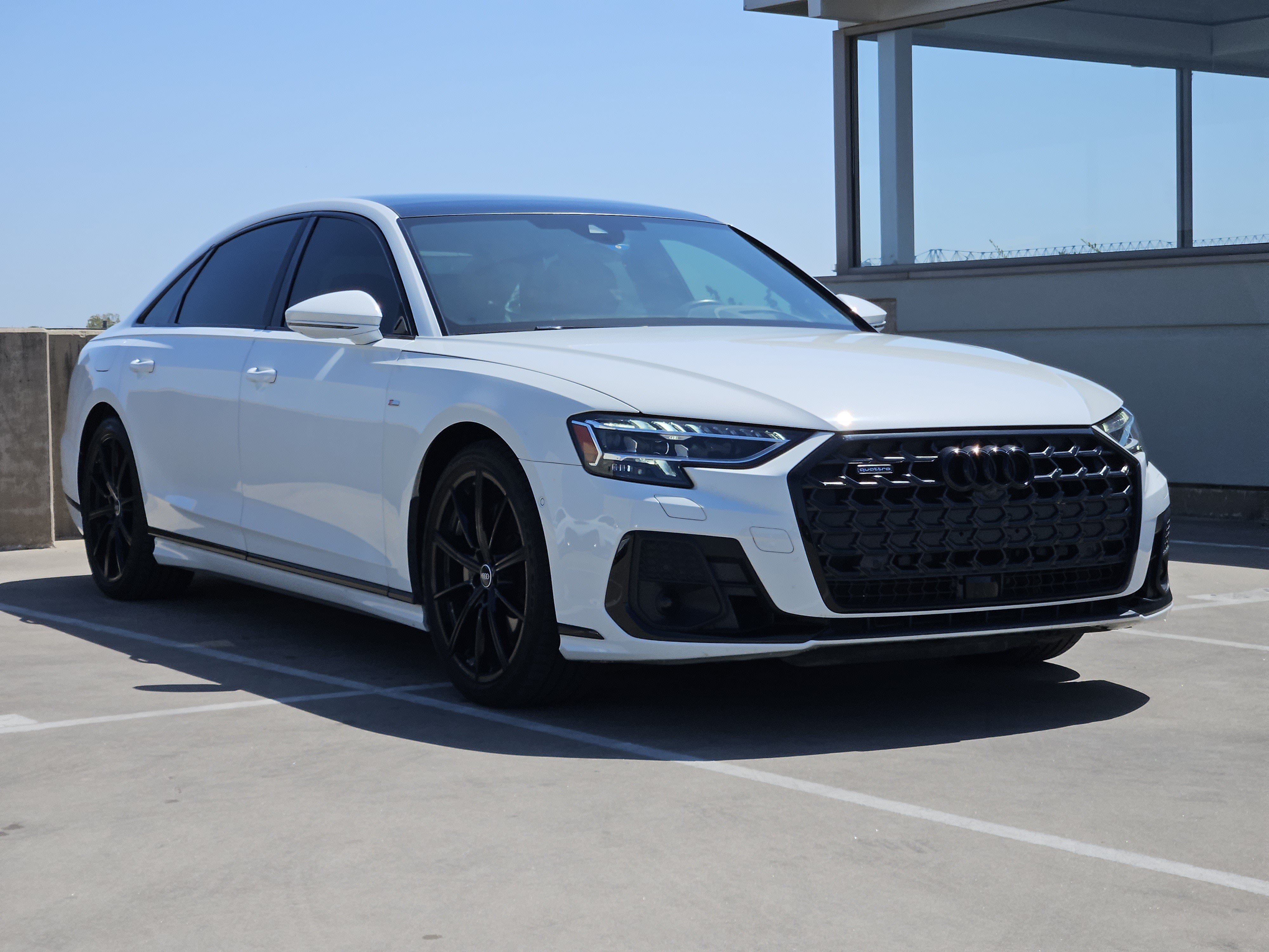 Used 2024 Audi A8 L 3.0T AWD/4WD image 10