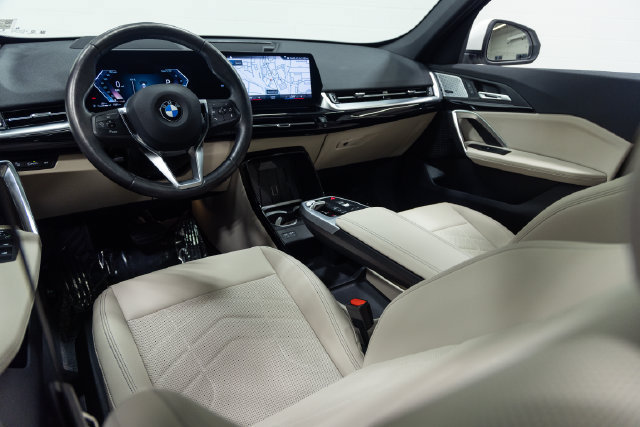 Certified 2023 BMW X1 xDrive28i w/ Premium Package AWD/4WD image 19
