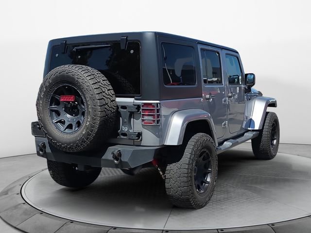 Used 2015 Jeep Wrangler Unlimited Sahara w/ Dual Top Group AWD/4WD image 5