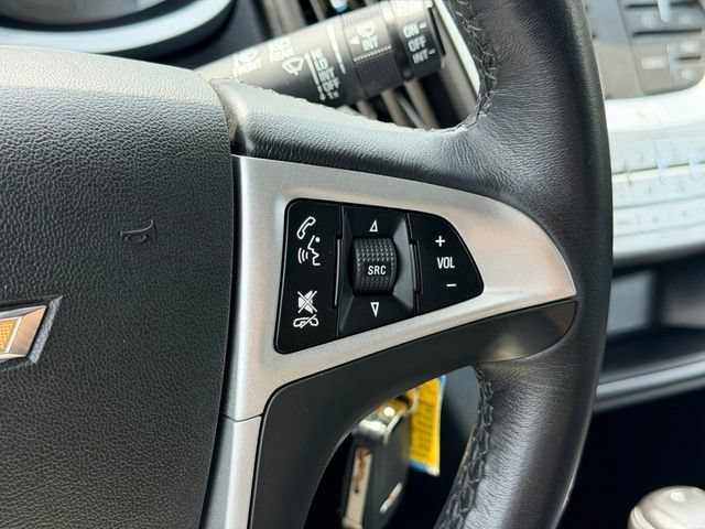 Used 2017 Chevrolet Equinox Premier w/ Enhanced Convenience Package FWD image 12