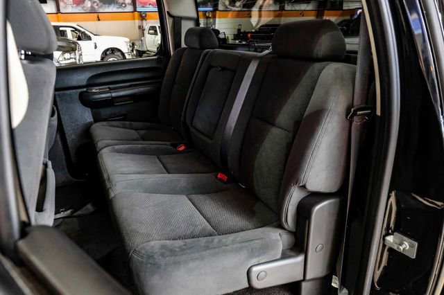 Used 2008 Chevrolet Silverado 2500 LT w/ 1LT Convenience Package image 32