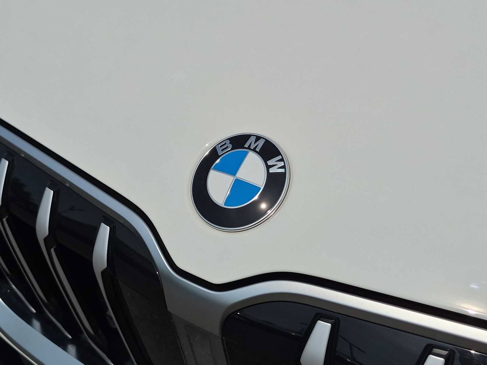 Used 2024 BMW X1 xDrive28i w/ Technology Package AWD/4WD image 12