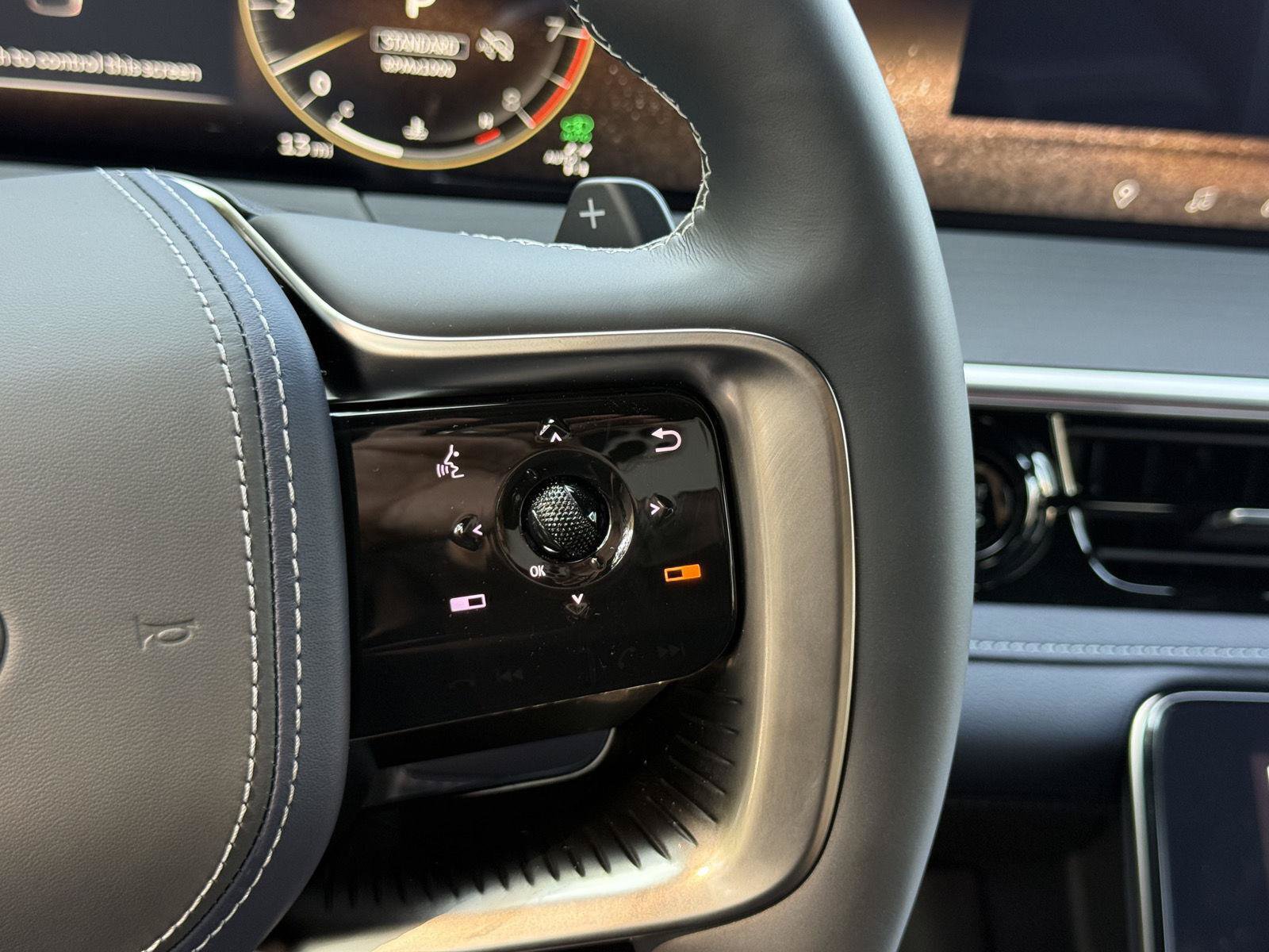 New 2027 INFINITI QX80 Sensory AWD/4WD image 12