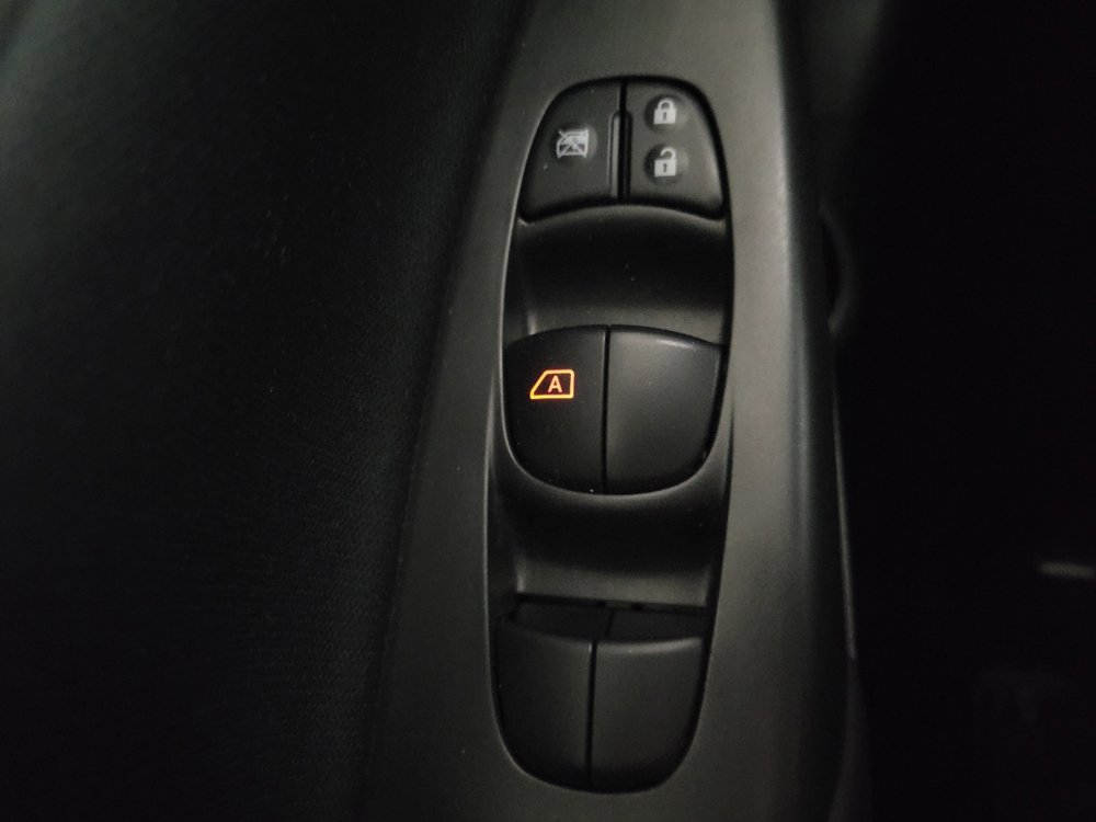 Used 2019 Nissan Sentra SV image 27