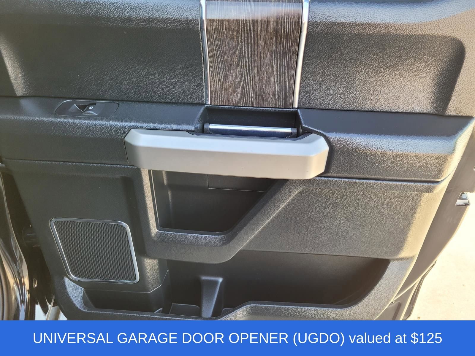 Used 2020 Ford F350 Lariat w/ Lariat Ultimate Package image 12