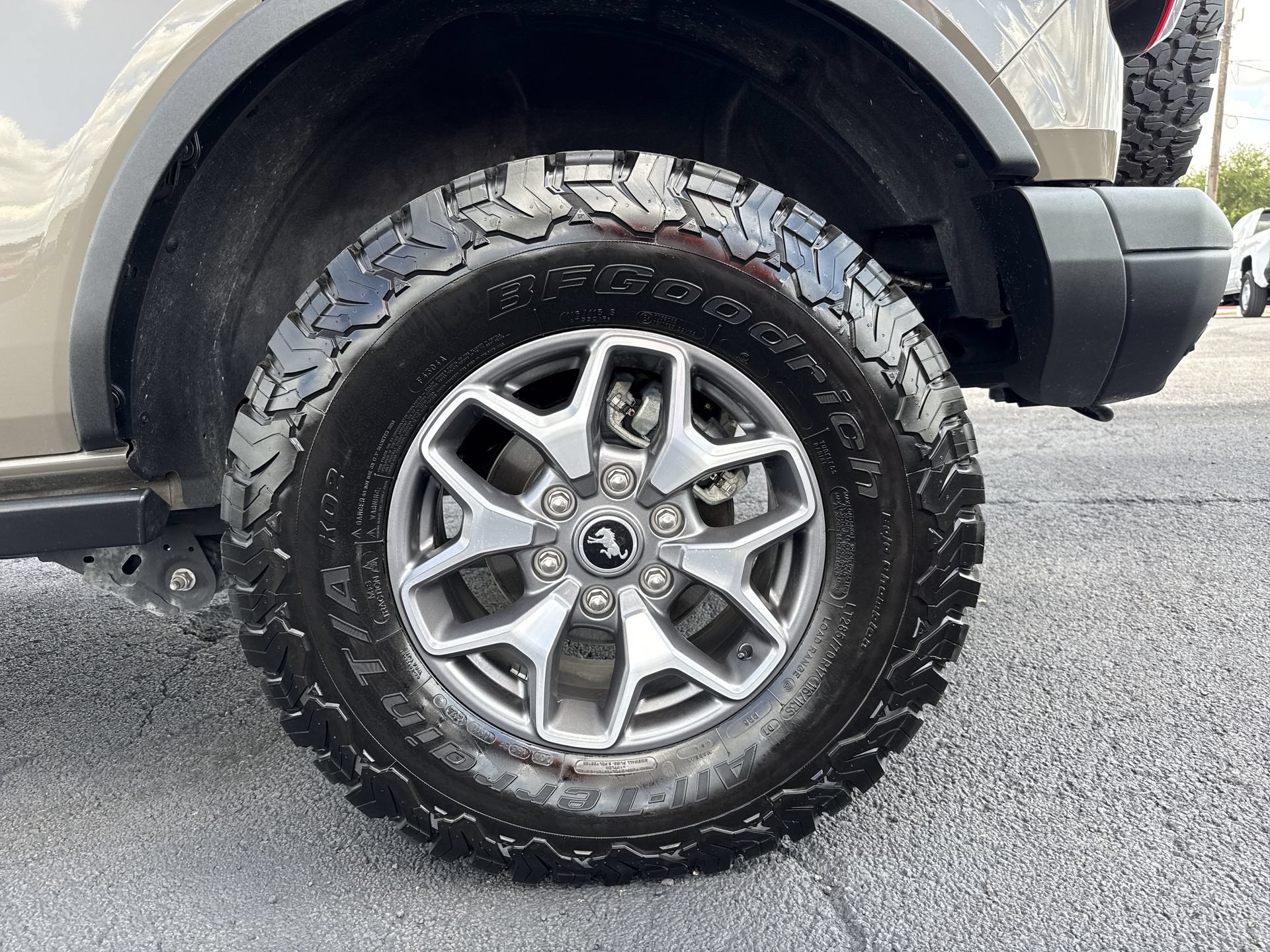 Used 2025 Ford Bronco Badlands AWD/4WD image 18