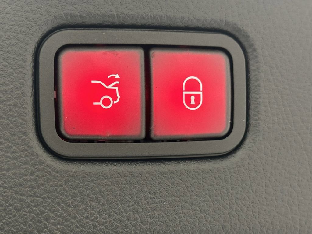 New 2026 Mercedes-Benz S 580 4MATIC Sedan image 23