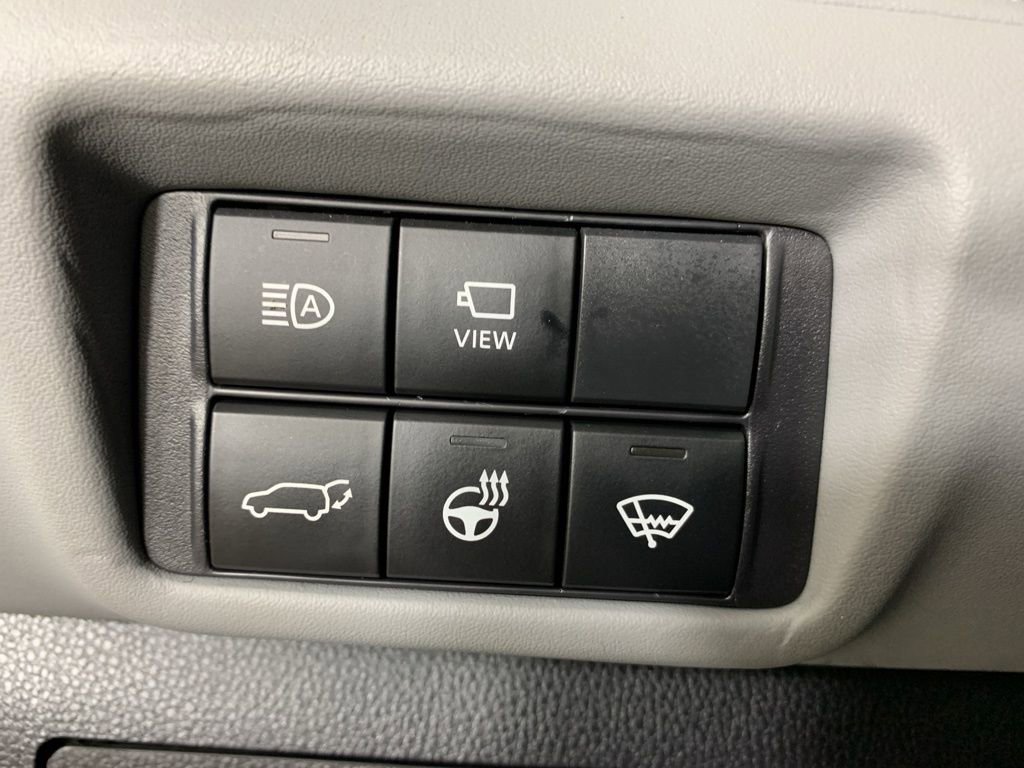 Used 2022 Toyota Highlander Platinum AWD/4WD image 17