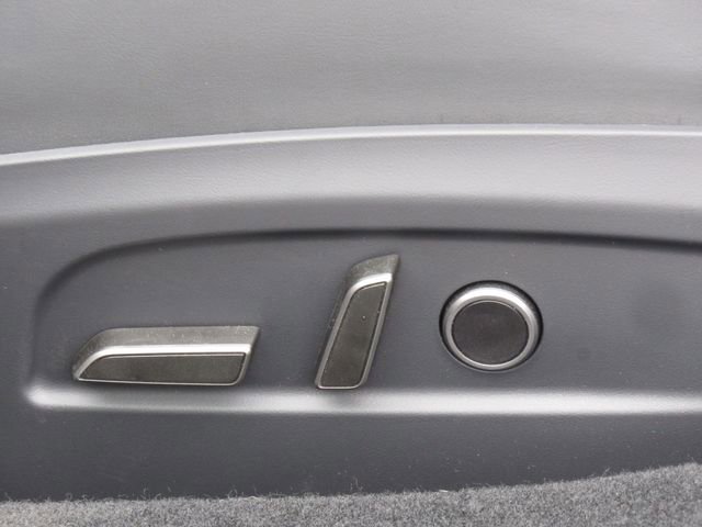 Used 2024 Tesla Model 3 Performance AWD/4WD image 12