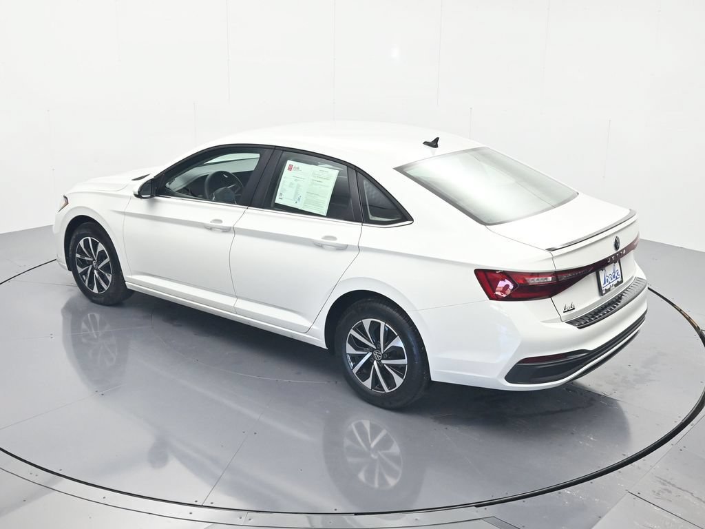 Used 2026 Volkswagen Jetta S FWD image 34