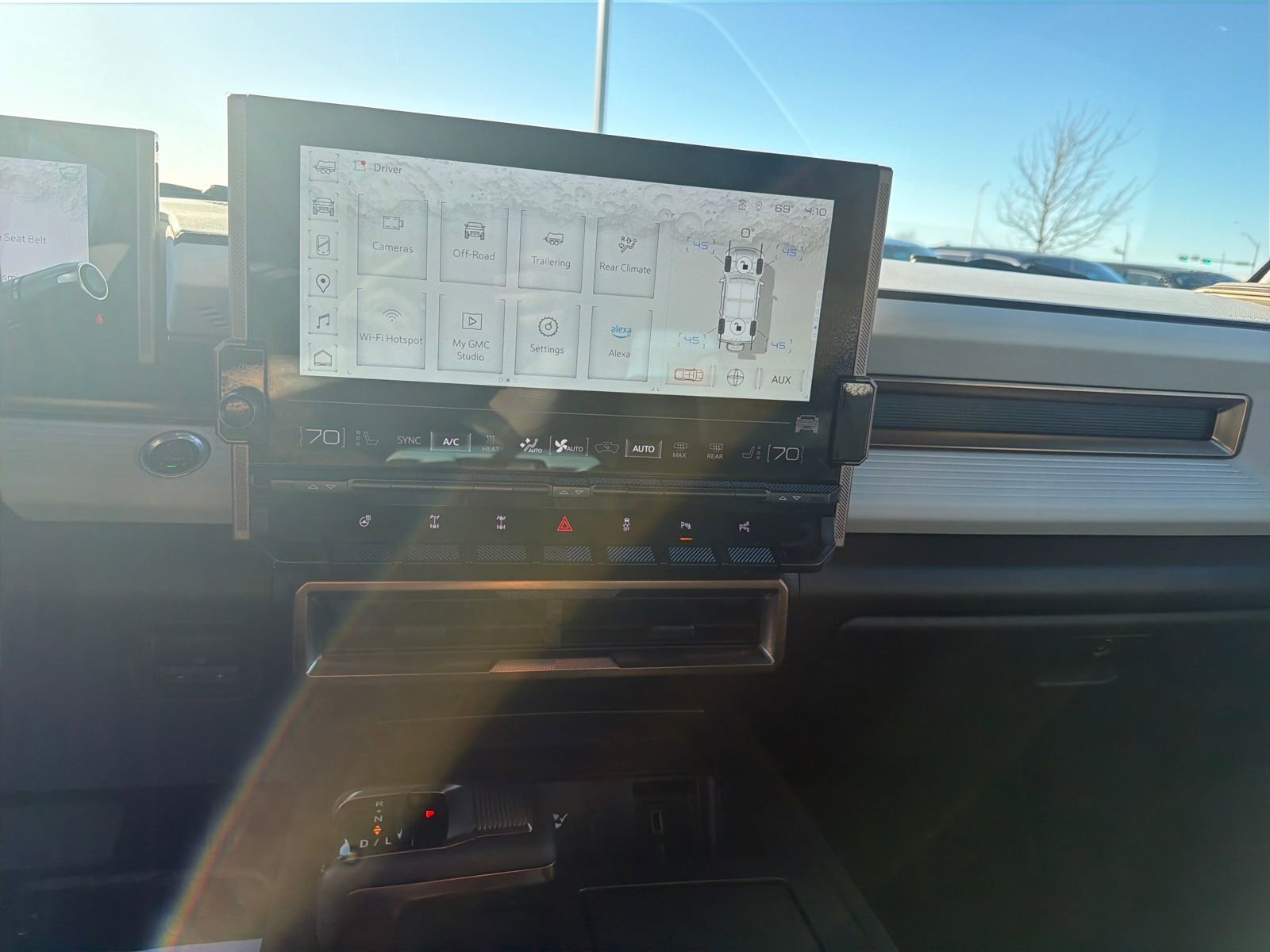 Used 2024 GMC Hummer EV 3X w/ Omega Edition image 19