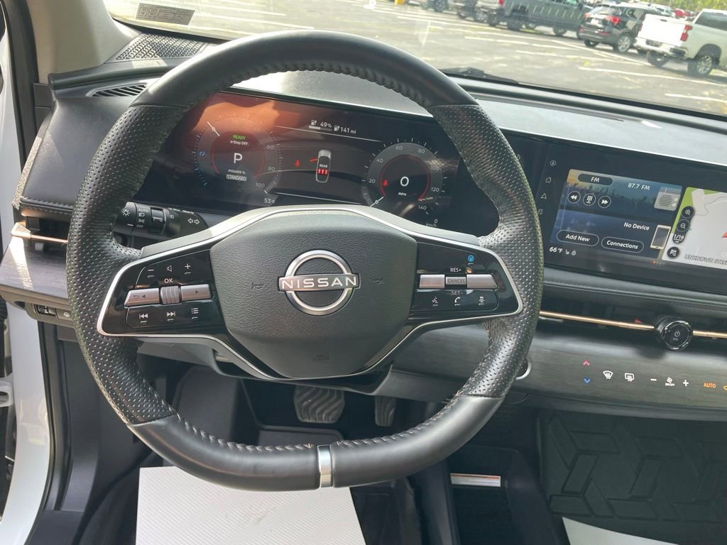 Used 2024 Nissan Ariya AWD image 32