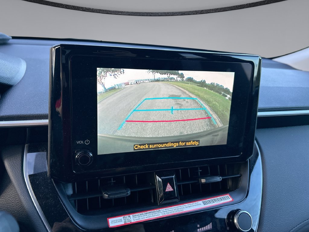 Used 2025 Toyota Corolla Cross LE FWD image 23