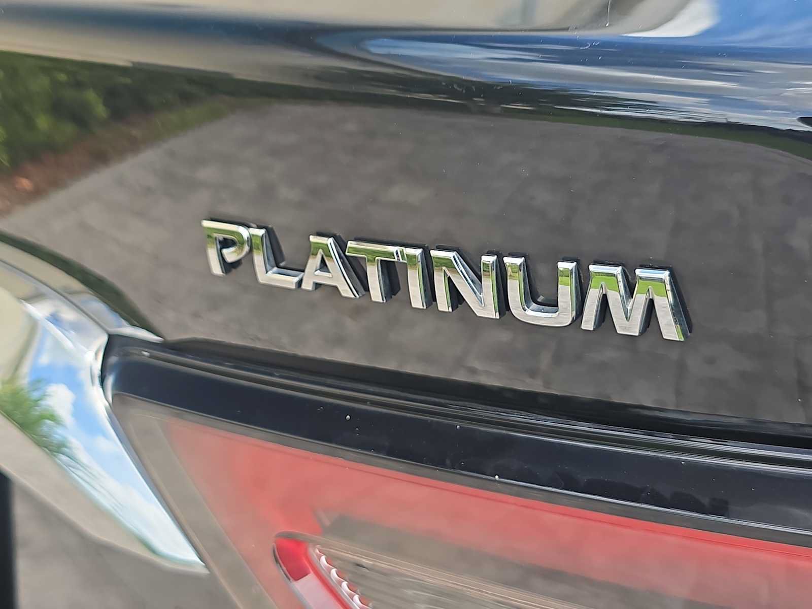 Used 2021 Nissan Maxima Platinum FWD image 6