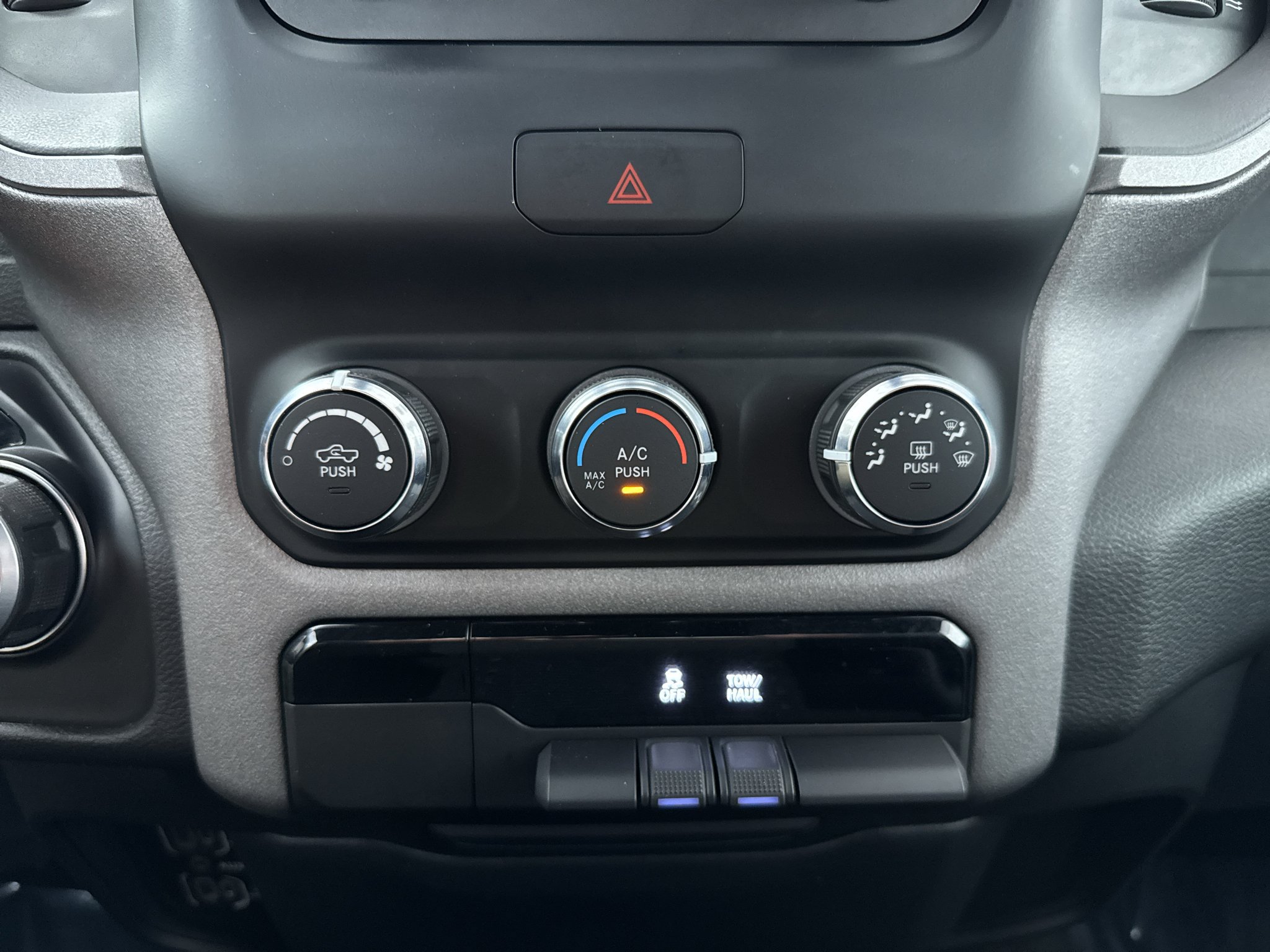 Used 2024 RAM 1500 Tradesman w/ Night Edition AWD/4WD image 26