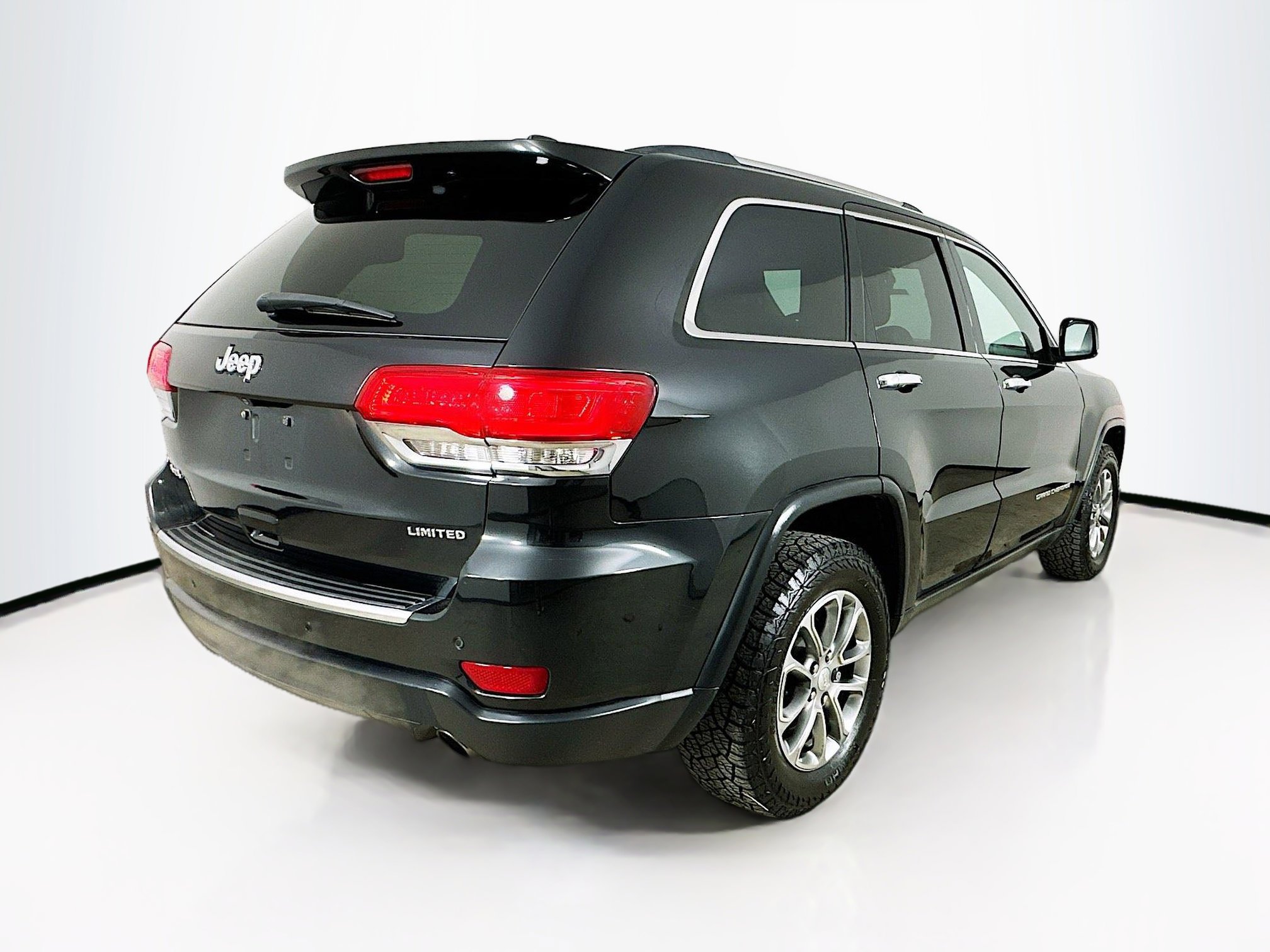 Used 2014 Jeep Grand Cherokee Limited image 38