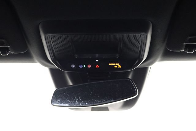 Used 2024 Chevrolet Equinox EV RS FWD image 24