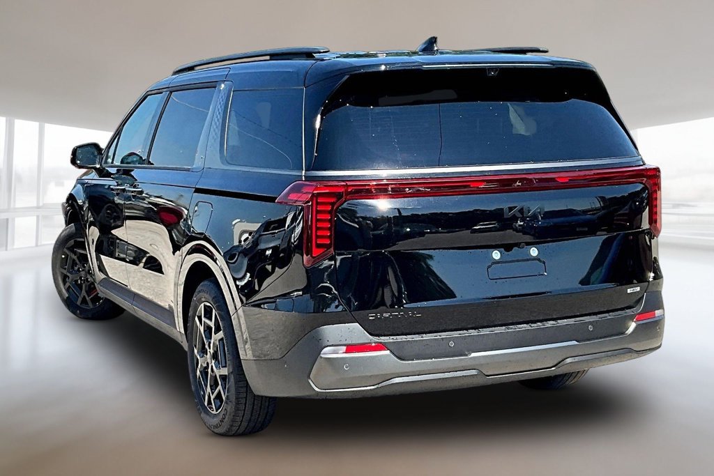 New 2027 Kia Carnival SX Prestige FWD image 3