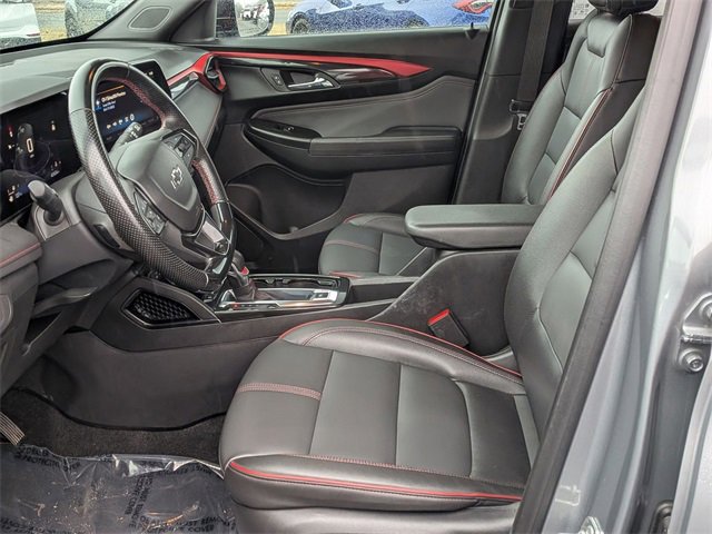 Used 2024 Chevrolet TrailBlazer RS w/ Driver Confidence Package image 14