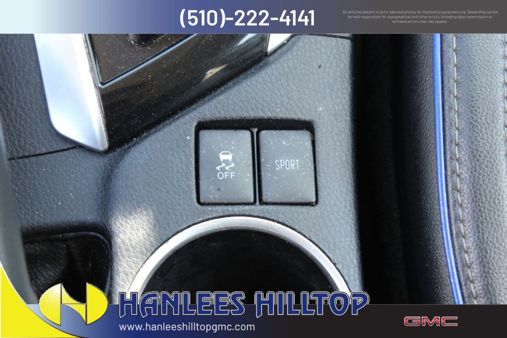 Used 2017 Toyota Corolla SE w/ Carpet Mat Package (TMS) FWD image 18