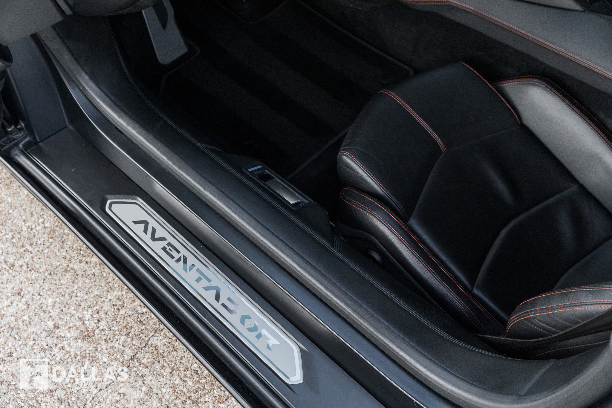 Used 2014 Lamborghini Aventador LP 700-4 image 21