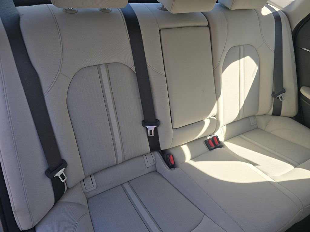 Used 2023 Hyundai Sonata SEL w/ Winter Weather Package FWD image 19