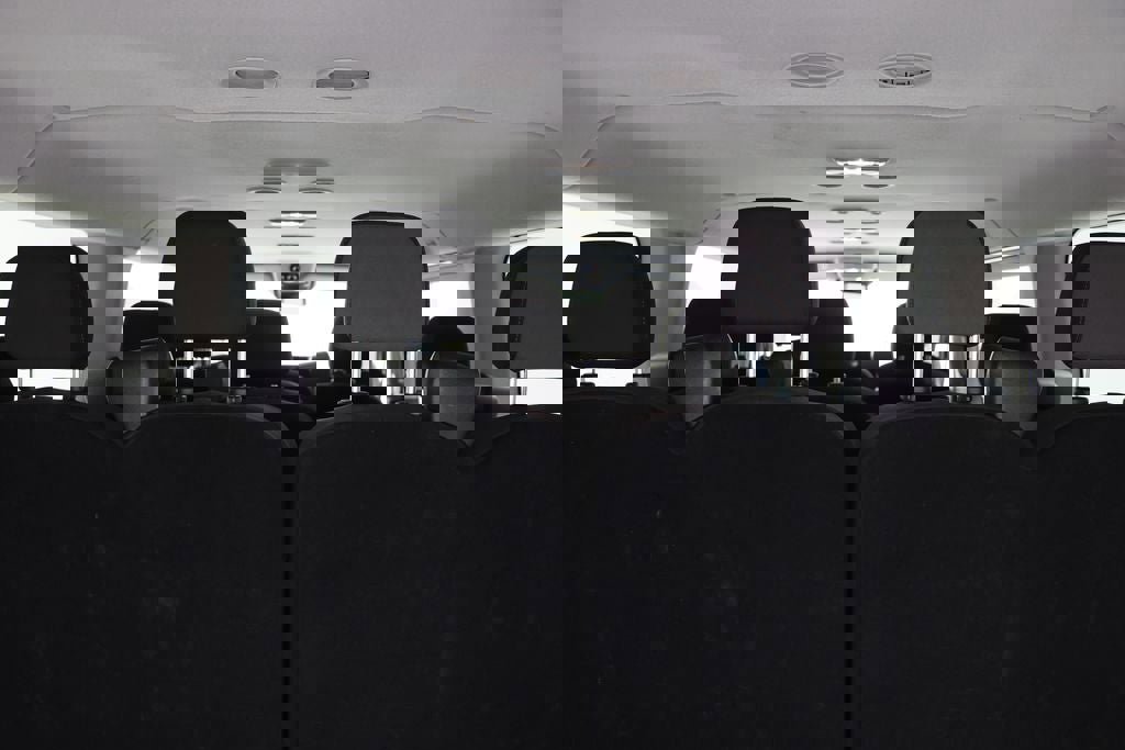 Used 2023 Ford Transit 350 XLT image 11