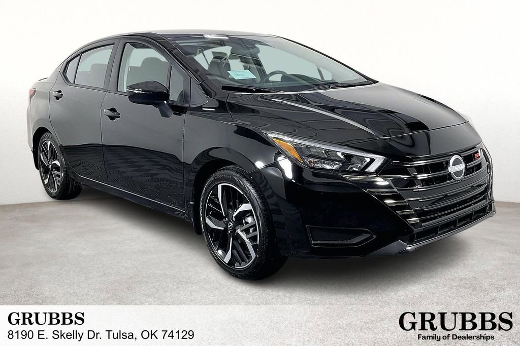 New 2025 Nissan Versa SR w/ Trunk Package image 1