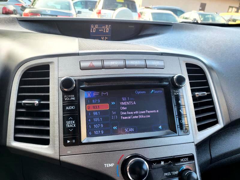 Used 2013 Toyota Venza LE image 15