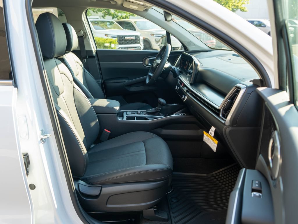 New 2026 Kia Sorento S AWD/4WD image 10