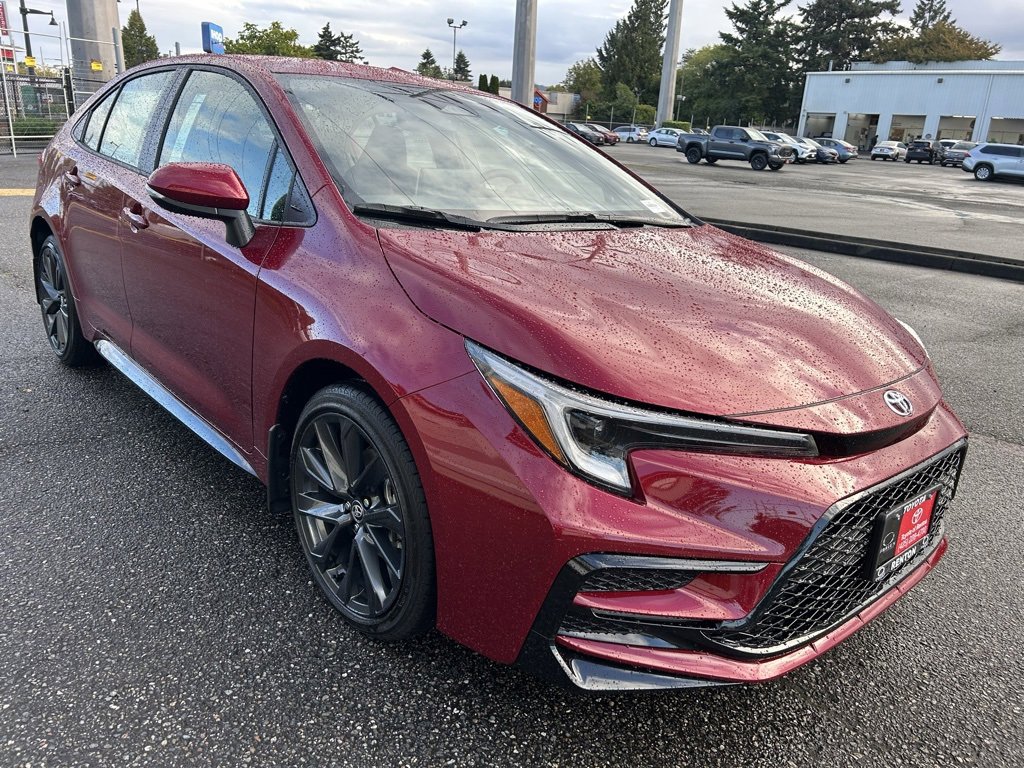 New 2026 Toyota Corolla SE image 3