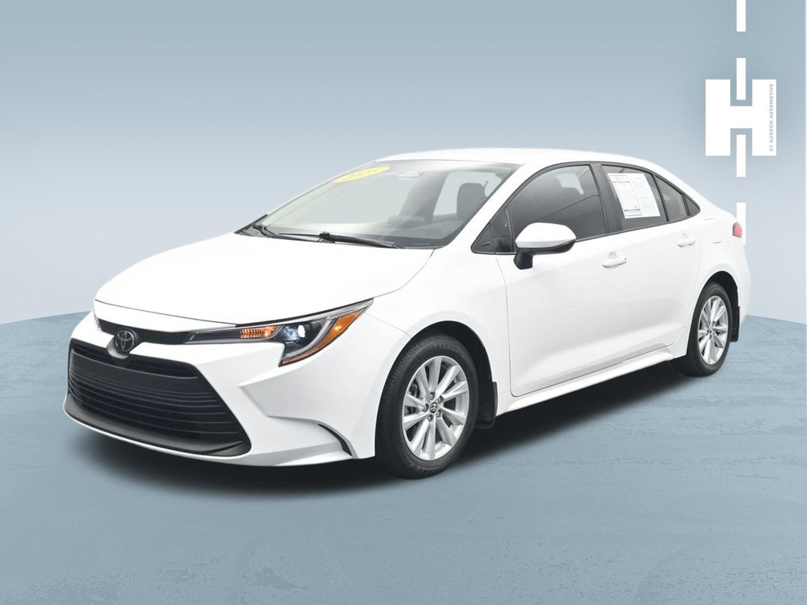 Used 2025 Toyota Corolla LE w/ LE Premium Package FWD video 1