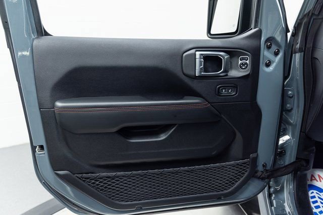 Used 2024 Jeep Gladiator Rubicon w/ Convenience Group image 11