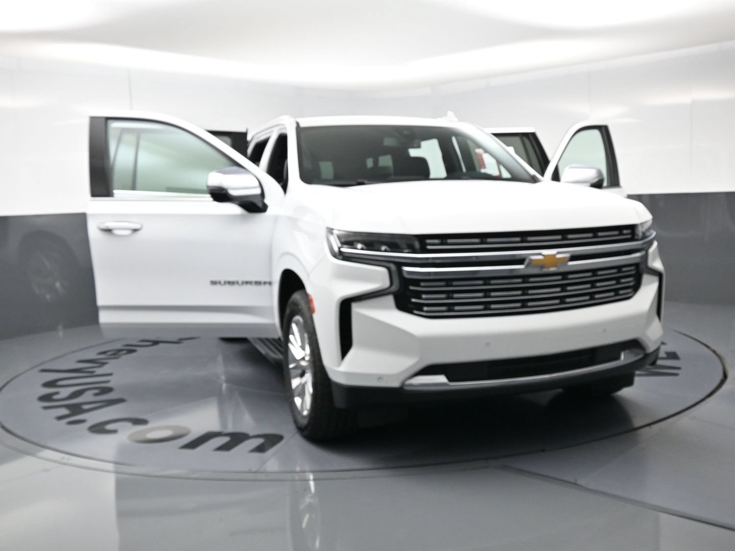 Used 2022 Chevrolet Suburban Premier RWD image 23