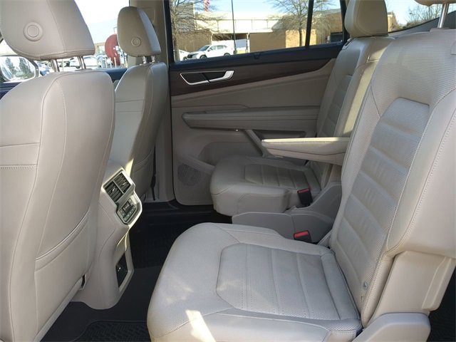 Used 2024 Volkswagen Atlas SEL image 13