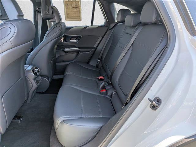 Used 2026 Mercedes-Benz GLC 300 4MATIC image 19