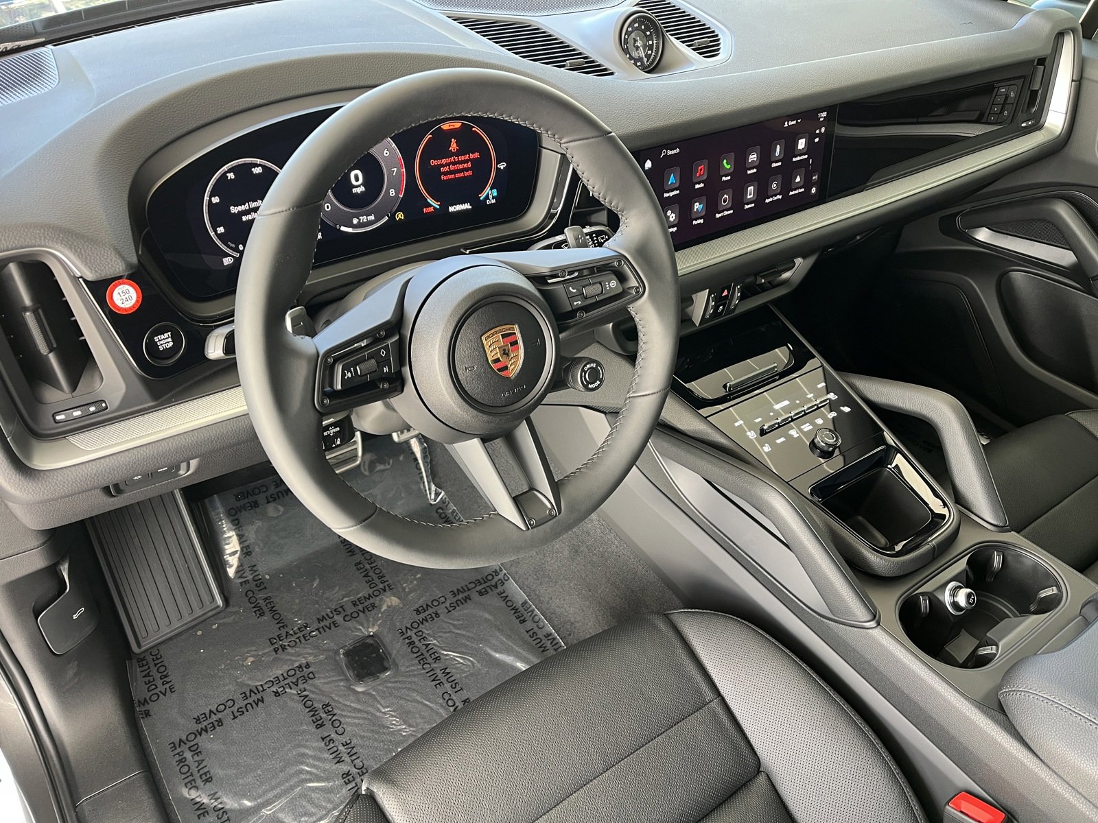 New 2025 Porsche Cayenne image 4