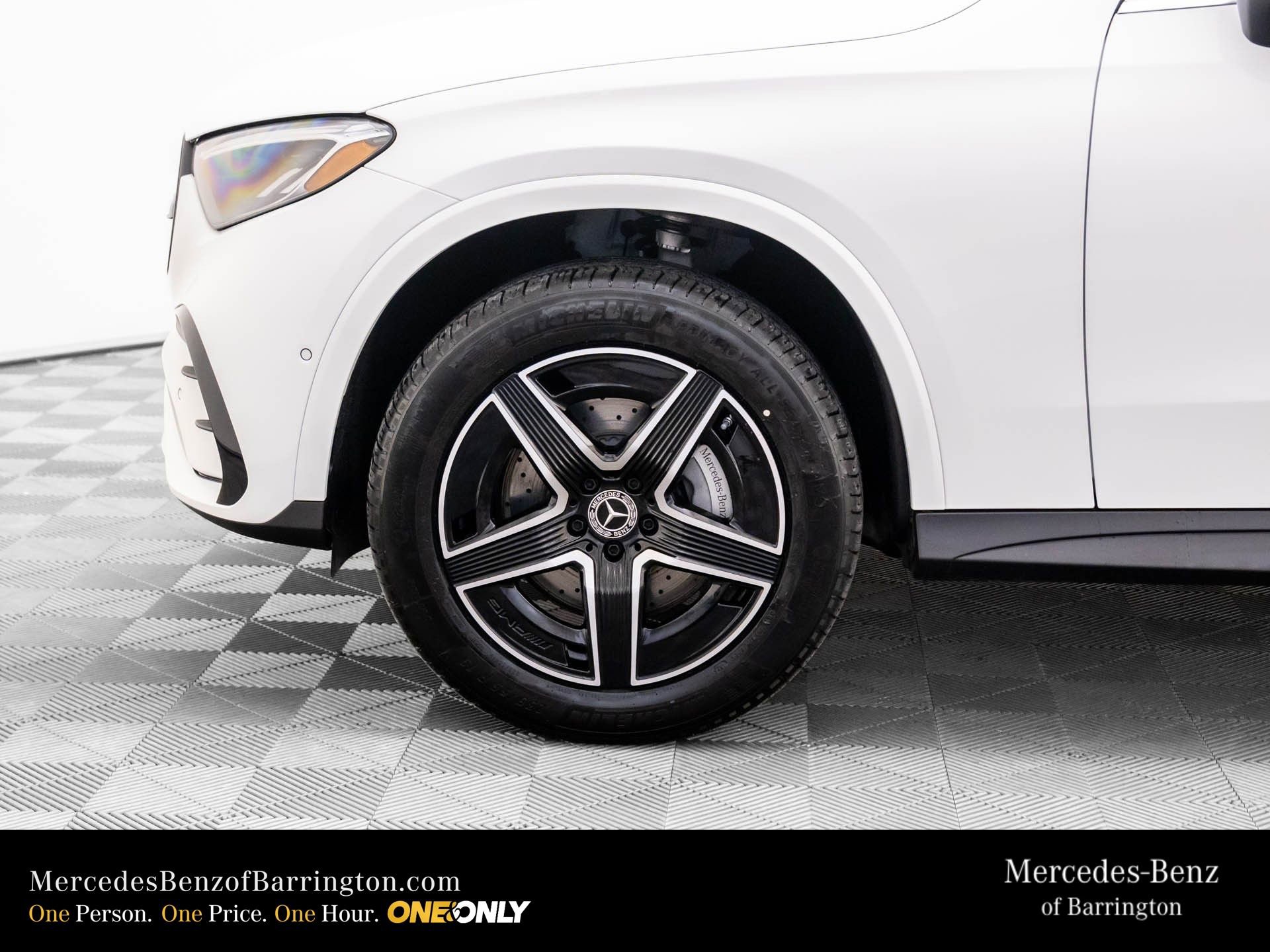 New 2026 Mercedes-Benz GLC 300 4MATIC image 36