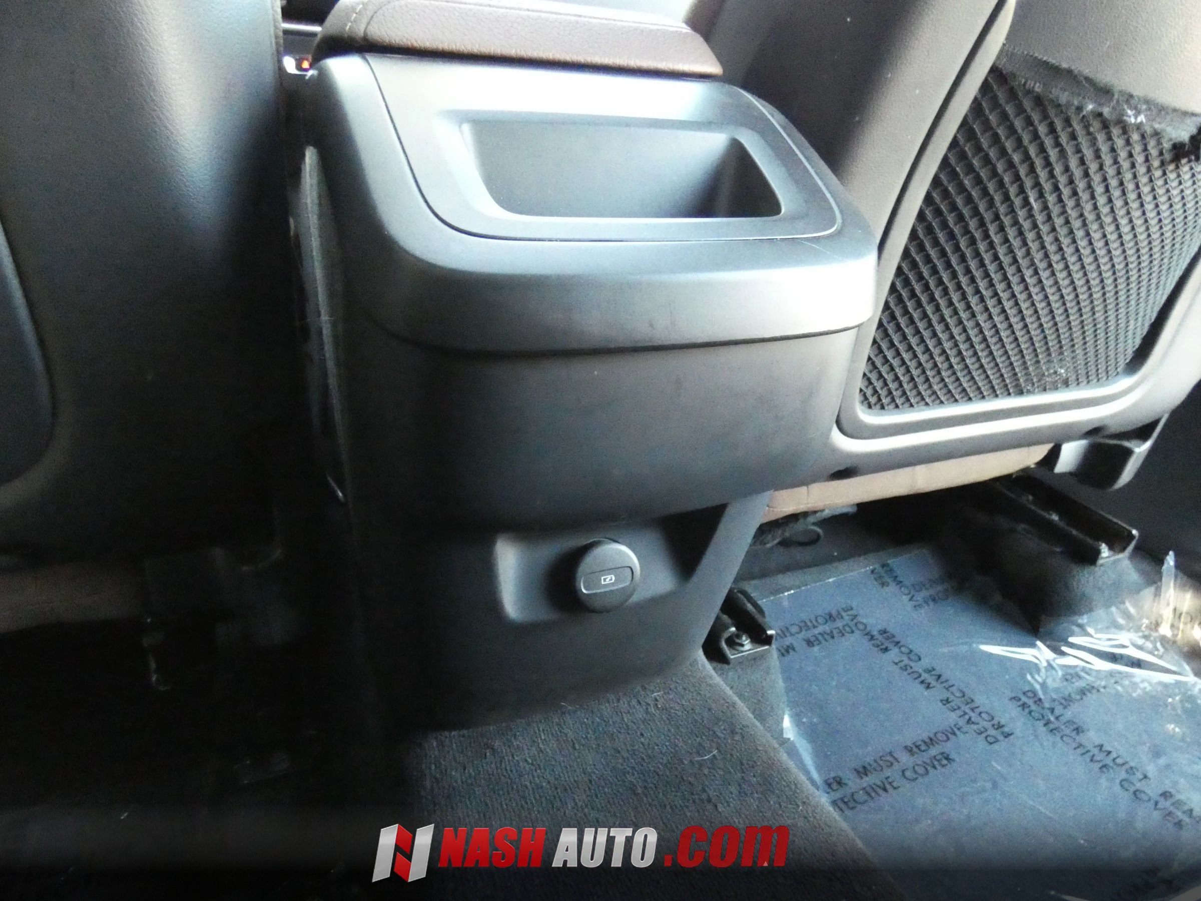 Used 2022 Volvo XC60 B5 Momentum AWD/4WD image 47