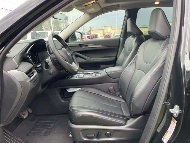 Used 2024 INFINITI QX60 Luxe image 8