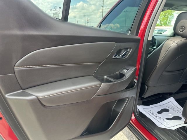 Used 2020 Chevrolet Traverse RS FWD image 28