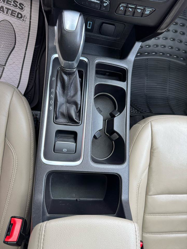 Used 2019 Ford Escape Titanium AWD/4WD image 11