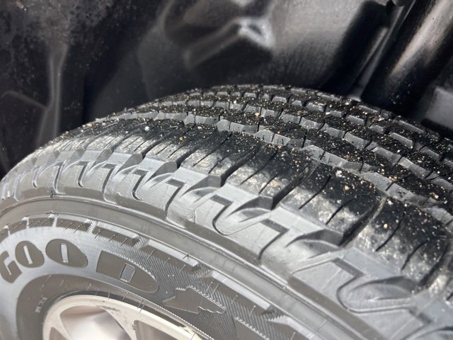 Used 2020 Jeep Cherokee Trailhawk w/ Cold Weather Group image 27