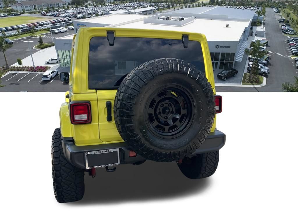 Used 2023 Jeep Wrangler Unlimited Sahara AWD/4WD image 25