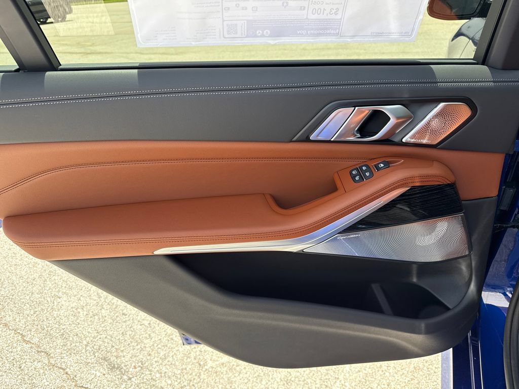 New 2027 BMW X7 M60i AWD/4WD image 21