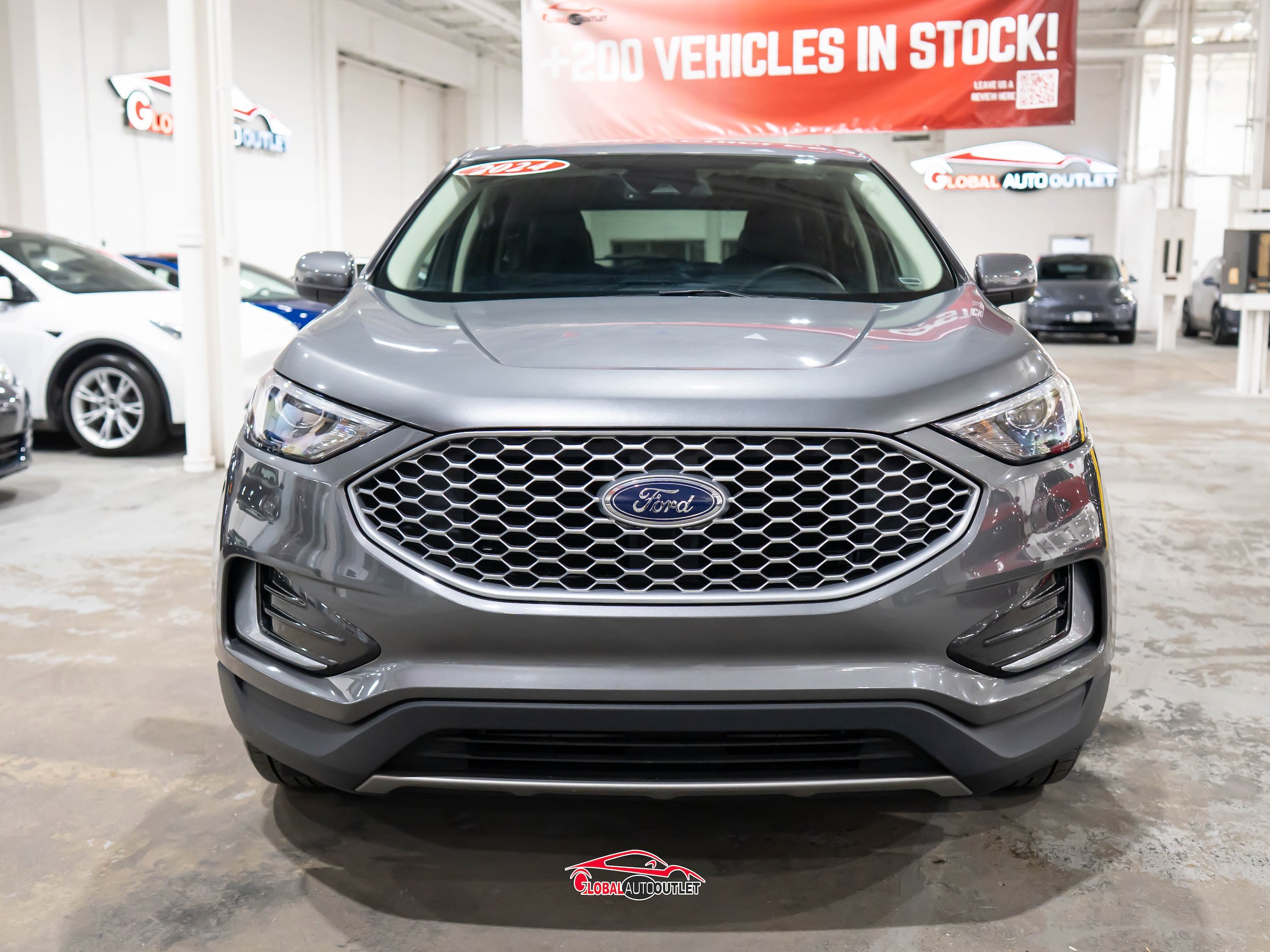Used 2024 Ford Edge SEL AWD/4WD image 2