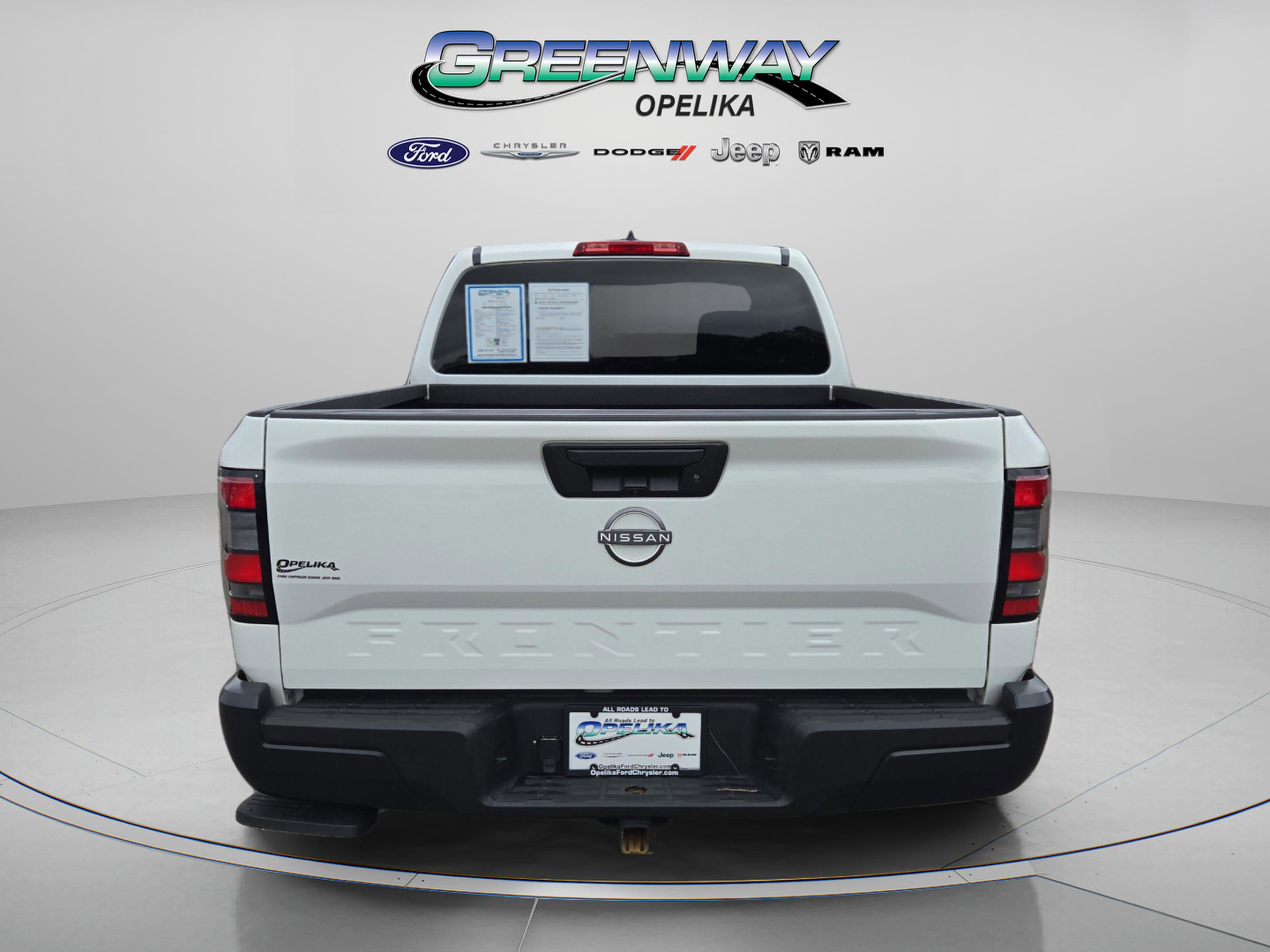 Used 2023 Nissan Frontier S image 6