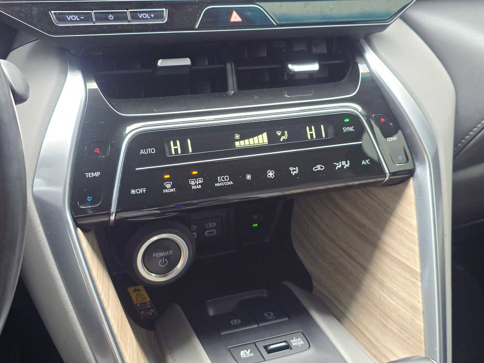 Certified 2023 Toyota Venza Limited AWD/4WD image 24