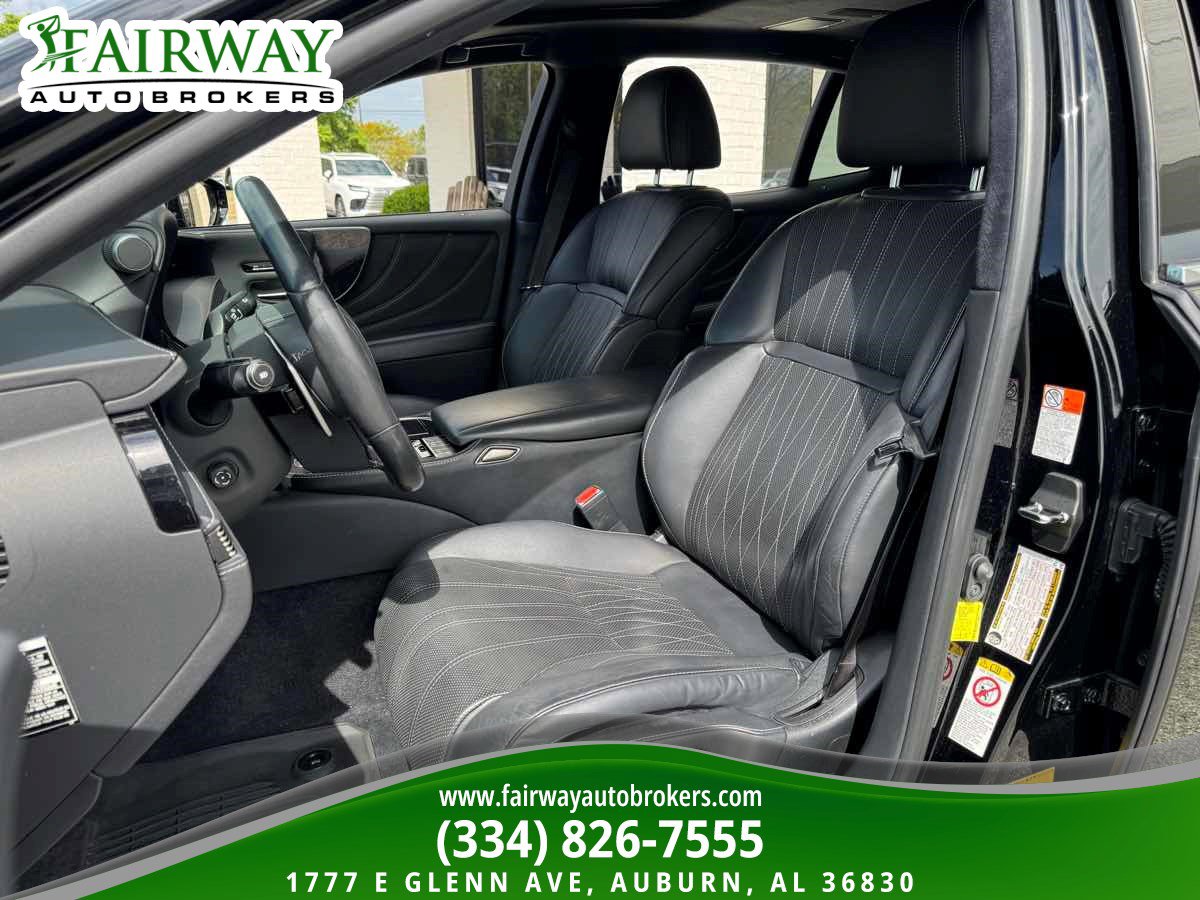 Used 2018 Lexus LS 500 w/ Interior Upgrade Package image 10